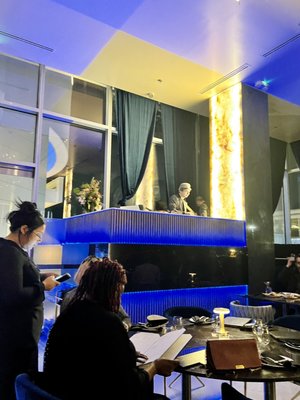 Se7en Restaurant & Wine Garden by null