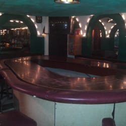 Tropic's Bar