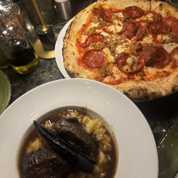 Settecento - Braised beef cheek and Diavola Pizza - Italian Near Me - Los Angeles, California Settecento - Braised beef cheek and Diavola Pizza - Italian Near Me - Los Angeles, California