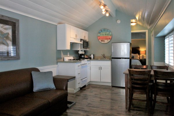 Ocean Echo Inn & Beach Cottages by null