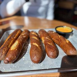 Grizzly's - Pretzels
