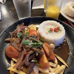 Lomo Saltado