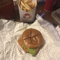 Wendy's - This should have been the Dave's Double but this is clearly chicken