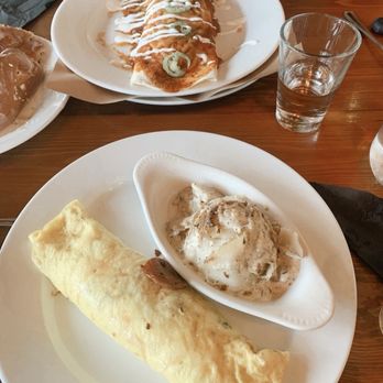 Scrambled Jake's - Breakfast & Brunch Near Me - Knoxville, Tennessee