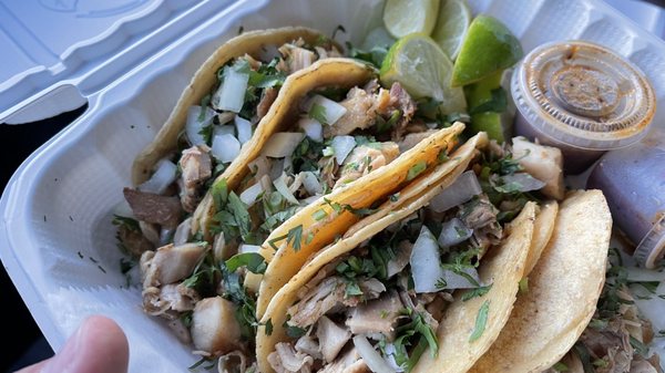 Los Carnalitos Food Truck by null