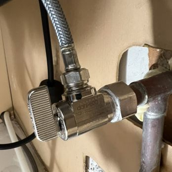 Fallbrook Rooter & Drain Service - Old corroded angle stop valve replaced with an upgraded Dahl valve - Plumbing Near Me Fallbrook Rooter & Drain Service - Old corroded angle stop valve replaced with an upgraded Dahl valve - Plumbing Near Me