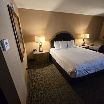 Golden Nugget Laughlin - Hotels Near Me - Laughlin, Nevada Golden Nugget Laughlin - Hotels Near Me - Laughlin, Nevada