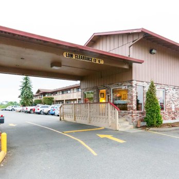 Econo Lodge Chehalis - Centralia - Hotels Near Me - Chehalis, Washington