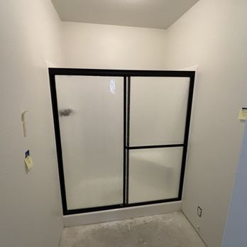 Master Glaser Glass - Black fully framed shower/ bath doors - Glass & Mirrors Near Me - Las Vegas, Nevada Master Glaser Glass - Black fully framed shower/ bath doors - Glass & Mirrors Near Me - Las Vegas, Nevada