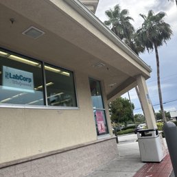 Exterior photo of Walgreens - Plant City, Florida Exterior photo of Walgreens - Plant City, Florida