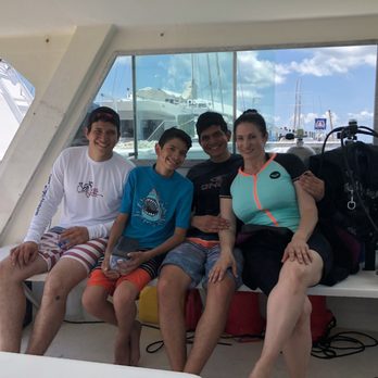 Lost Reef Adventures - On our way to the dive site Haystacks! - Scuba Diving Near Me - Key West, Florida