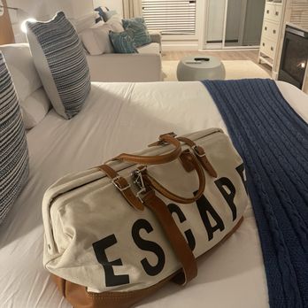 Blue - Inn On The Beach - King sea view suite - Hotels Near Me - Newbury, Massachusetts