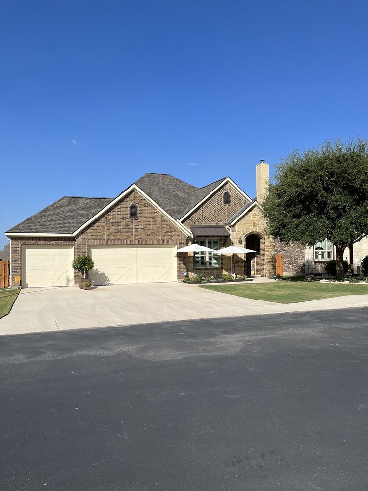 Slide of Rangel Roofing & Restoration