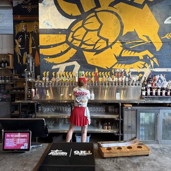 Braxton Brewing Company - Lots if beer - Breweries Near Me - Covington, Kentucky
