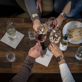 Vina Robles  - Wine tasting at Vina Robles - Wineries Near Me - Paso Robles, California