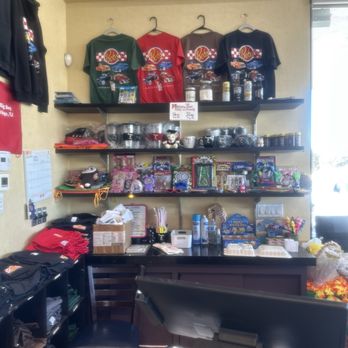 Bob's Big Boy - Merchandise - Diners Near Me - Northridge, California