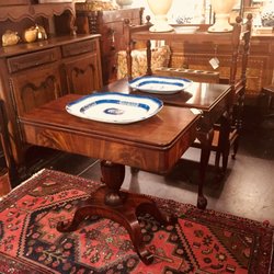 Highlands Antique Mall