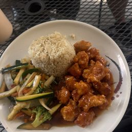 Orange Chicken (Dinner) Orange Chicken (Dinner)