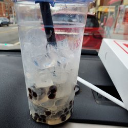 Fun Galaxy - Too much ice in my Brown Sugar Milk Tea. Almost 2/3 of a cup