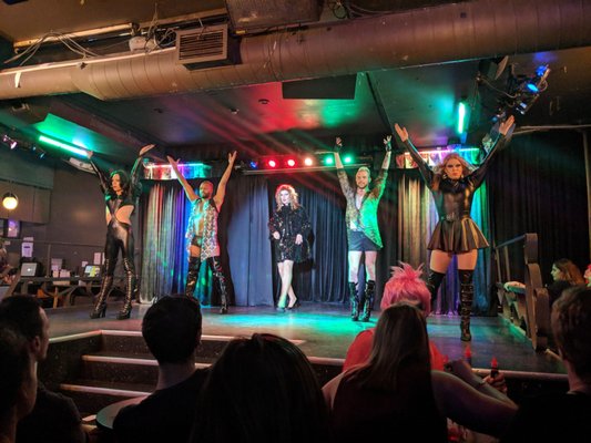 Cabaret Mado by null