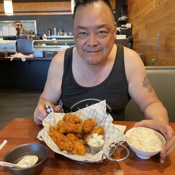 bb.q Chicken Overland Park - Chicken Wings Near Me - Overland Park, Kansas