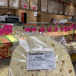 Super Carniceria El Herradero - Meat Counter