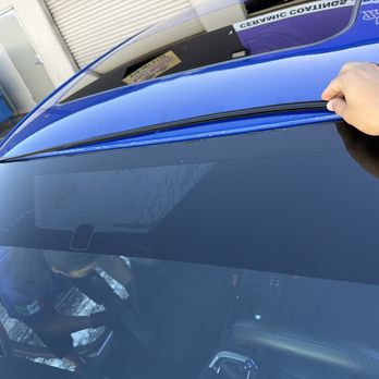 Low Cost Auto Glass - My molding popping out. They repaired it quick, easy, and fair price. - Car Window Tinting Near Me - Sacramento, California