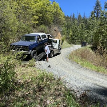 GoodFellas Towing - Service with a smile. - Towing Near Me - Grants Pass, Oregon GoodFellas Towing - Service with a smile. - Towing Near Me - Grants Pass, Oregon
