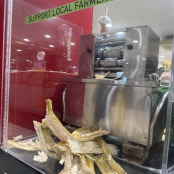 Aloha Pho And Sugarcane Juices - Sugarcane juicing machine - Juice Bars & Smoothies Near Me - Honolulu, Hawaii