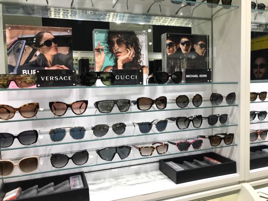 sunglass hut 3rd ave