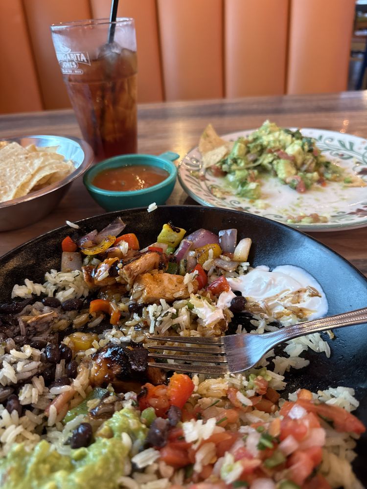 Margarita Jones — Mexican restaurant in West Columbia