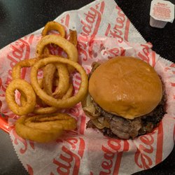 Freddy's Frozen Custard & Steakburgers - Prime Rib Burger