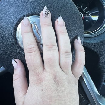 Jolie Nails - Nail Salons Near Me - Antelope, California