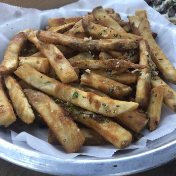 Shell Beach Brewhouse - Truffle fries - Gastropubs Near Me - Pismo Beach, California