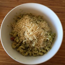 Pesto Cavatappi