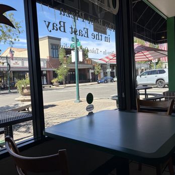 New York Pizza - From my seat downtown PLEASANTON on a lazy weekday September 2026 - Pizza Near Me - Pleasanton, California New York Pizza - From my seat downtown PLEASANTON on a lazy weekday September 2026 - Pizza Near Me - Pleasanton, California