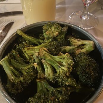 Trader Vic's - Broccoli served in bowl of water - Hawaiian Near Me - Atlanta, Georgia