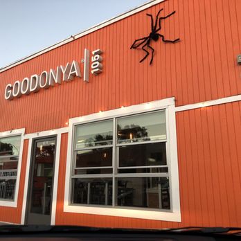 GOODONYA Organic Eatery - Store front for Goodonya Restaurant! - Coffee & Tea Near Me - Encinitas, California