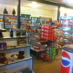 Estes Bros - Convenience store, gift shop, coffee, deli, etc.