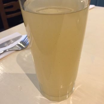 Matilda - Pear and lemon juice - Cafeteria Near Me - Madrid, M Matilda - Pear and lemon juice - Cafeteria Near Me - Madrid, M