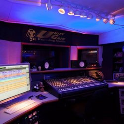 Unity Gain Recording Studio - Inside Unity Gain Recording Studio!