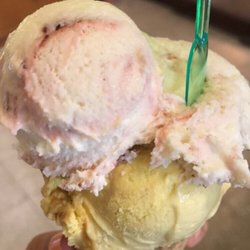 Krems - $65 Dos bochas(Feb-2017): Abajo tramontana y arriba mascarpone