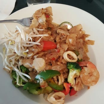 Royal Orchid - Pad ke mao - Thai Near Me - Montpelier, Vermont Royal Orchid - Pad ke mao - Thai Near Me - Montpelier, Vermont