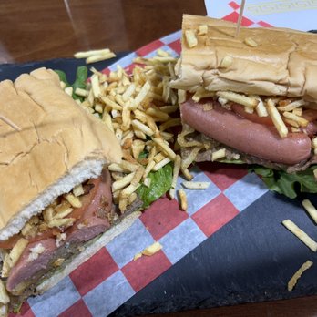La Esquina del Pan con Bistec 2 - 1. Steak Sandwich with hotdog The hotdog intensified the flavor. I would recommend 10/10. - Cuban Near Me - Miami, Florida La Esquina del Pan con Bistec 2 - 1. Steak Sandwich with hotdog The hotdog intensified the flavor. I would recommend 10/10. - Cuban Near Me - Miami, Florida