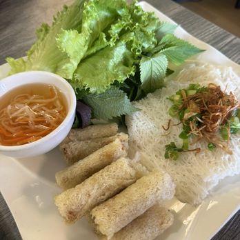 Pho Ao Sen - 44.. 班海春卷配虾扒饭 / Bánh Hói Chå Giò Ré Tôm Chå - Vietnamese Near Me - Oakland, California Pho Ao Sen - 44.. 班海春卷配虾扒饭 / Bánh Hói Chå Giò Ré Tôm Chå - Vietnamese Near Me - Oakland, California