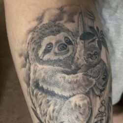 Blueprint Gallery - Tattoo of sloths.
