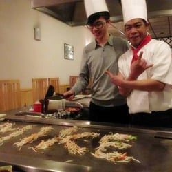 Miyabi - The food is not really cool, but the chef is quite a funny guy~