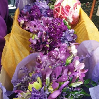 Floral Explosion - Bridal bouquet,  bridesmaid bouquet,  flower girl petals. - Florists Near Me - Queens, New York