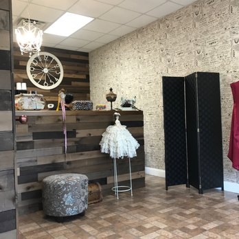 Emily's Design Studio - Furniture Reupholstery Near Me - Palm Coast, Florida