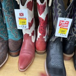 Boots!